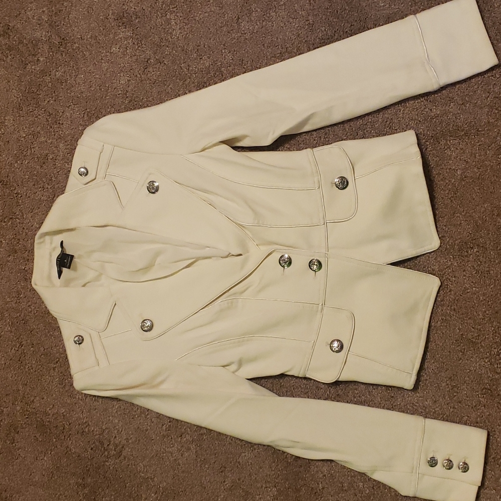 White House Black Market White Blazer Size 0